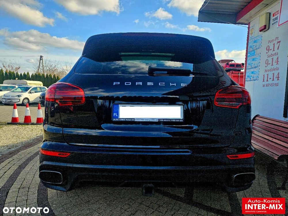 Porsche Cayenne - 25