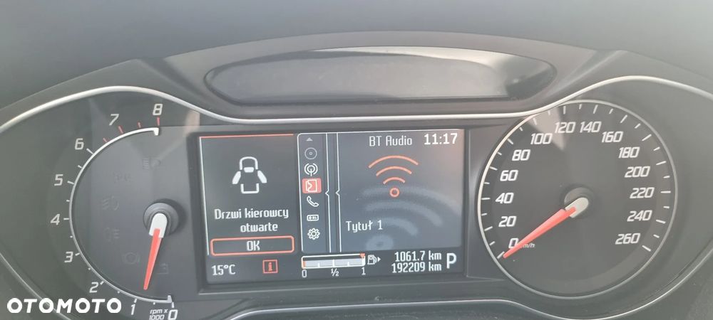 Ford S-Max - 16