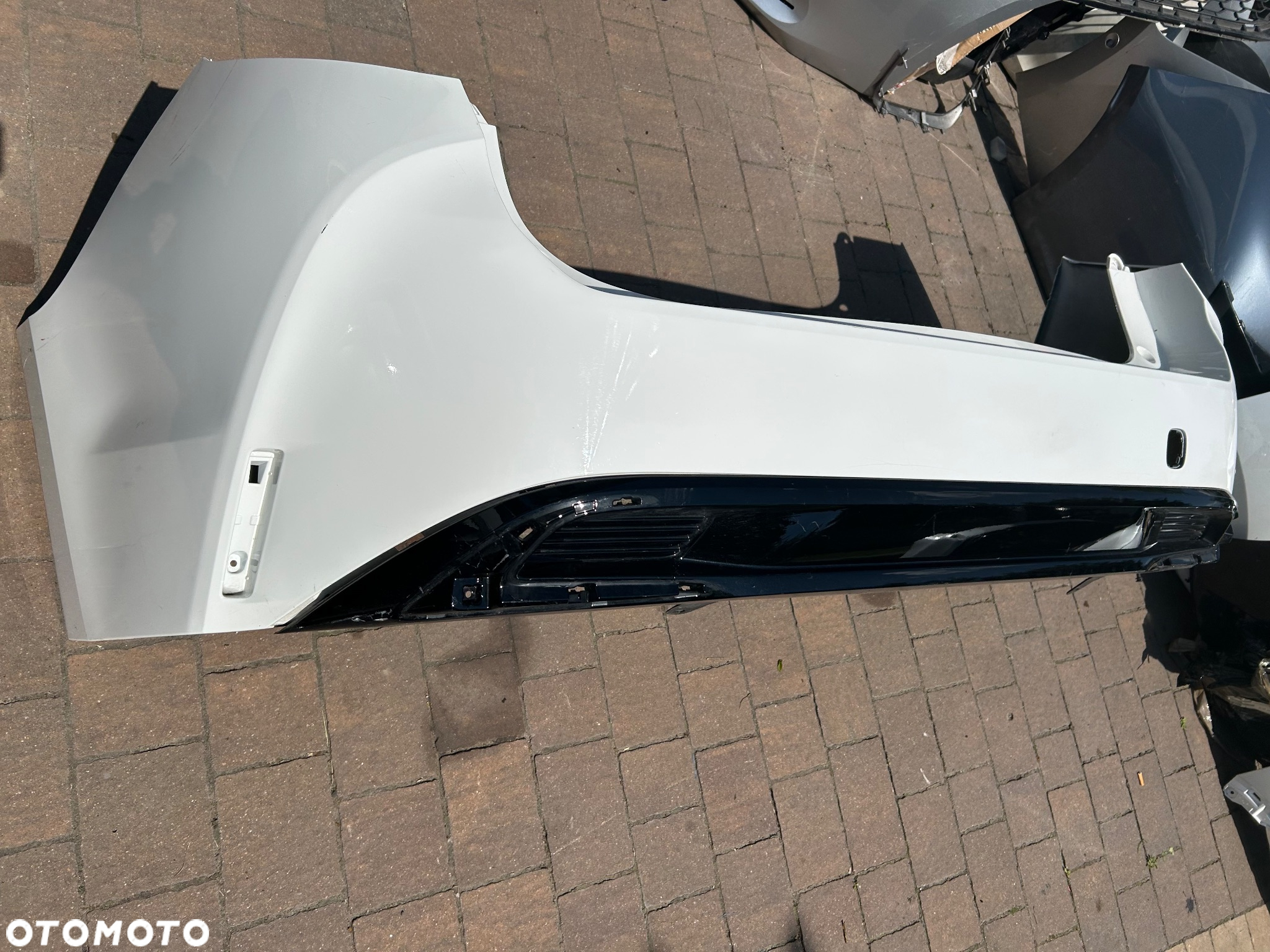 ZDERZAK TYLNY TOYOTA COROLLA E21 KOMBI 19- PDC ORYGINAŁ 52159-02C80 KOD 040 ORG - 2
