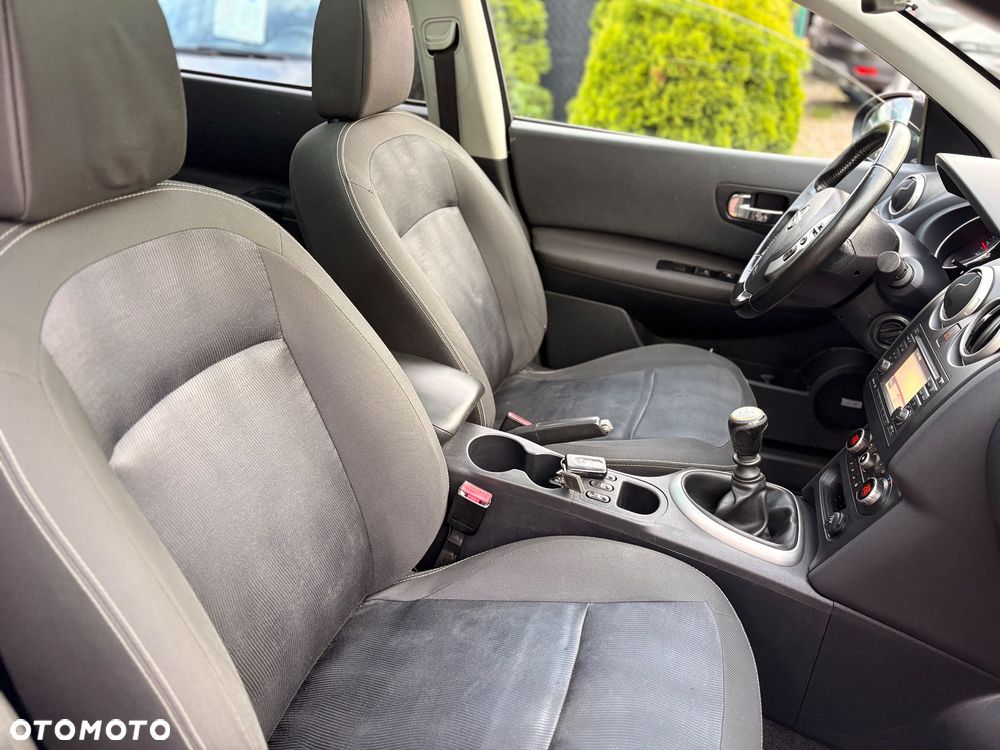 Nissan Qashqai+2 2.0 tekna - 25
