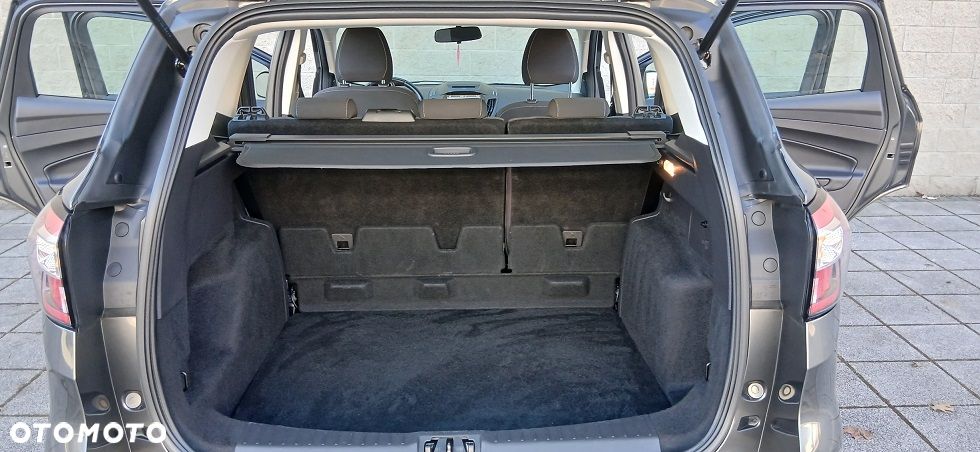 Ford Kuga 2.0 TDCi FWD Trend - 11