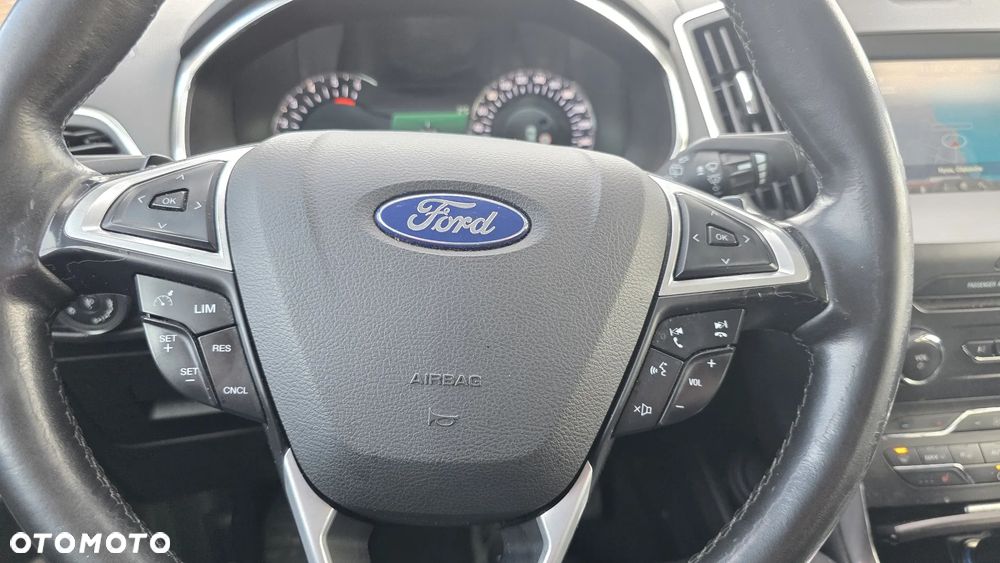 Ford S-Max 2.0 TDCi Titanium PowerShift - 15