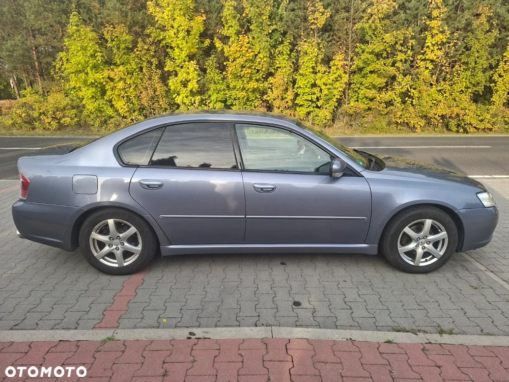 Subaru Legacy - 6