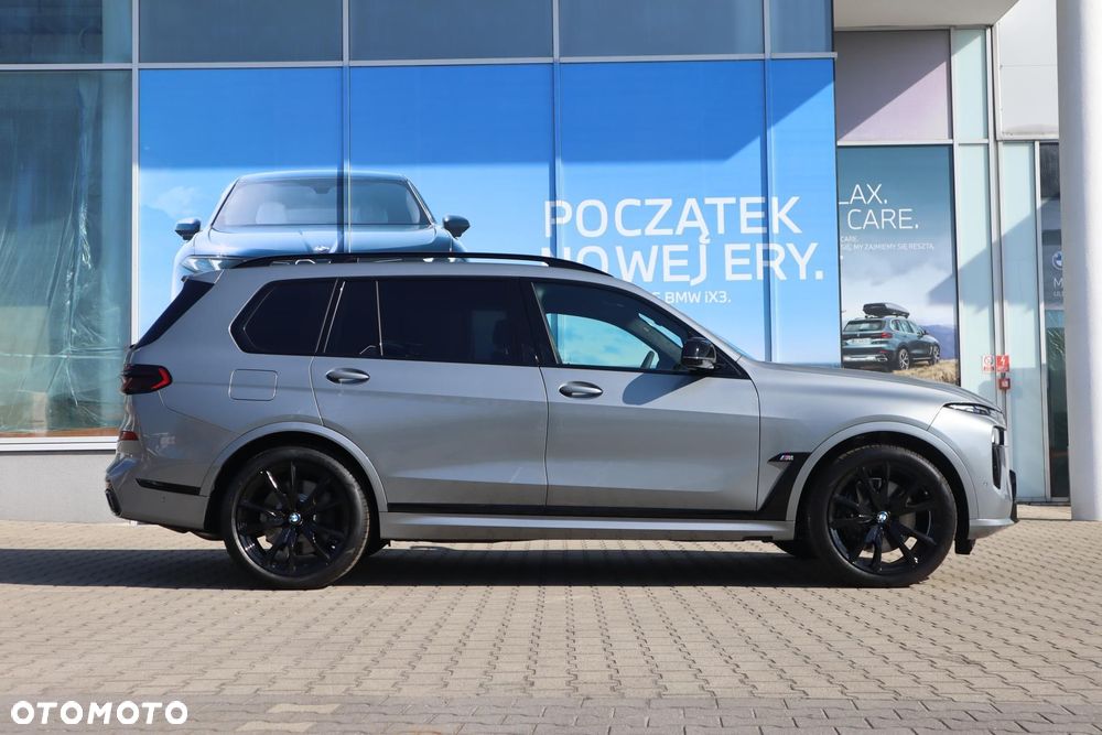 BMW X7 2026 photo 2