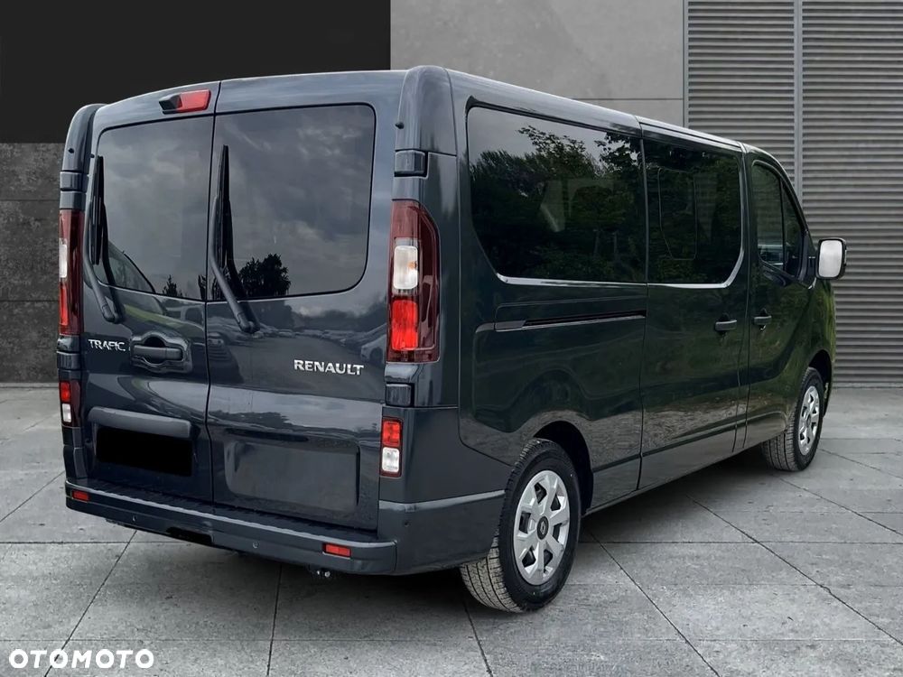 Renault Trafic 2.0 dCi - 5