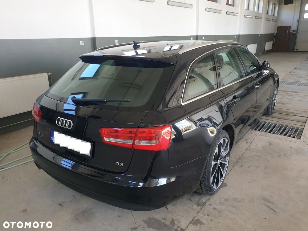 Audi A6 Avant 2.0 TDI - 10