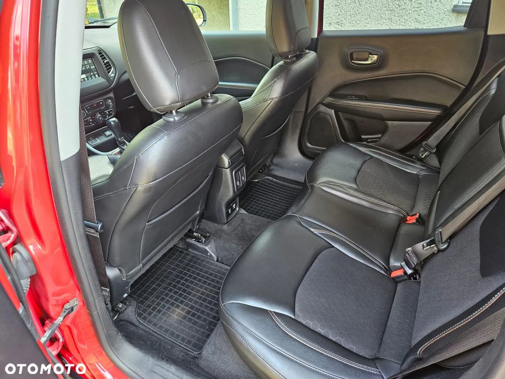 Jeep Compass - 20