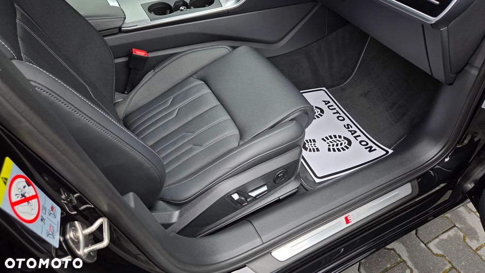 Audi A6 Avant 55 TFSI e quattro S tronic S line - 11
