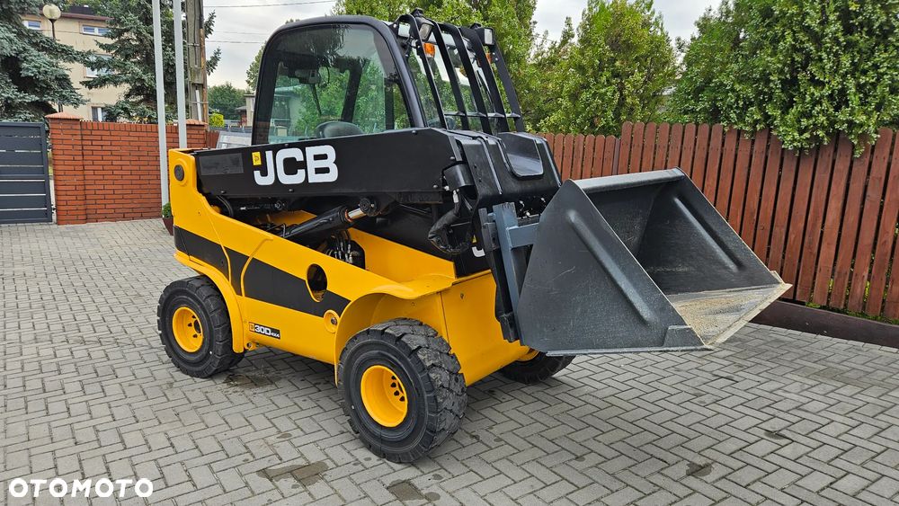 JCB Teletruck - 1