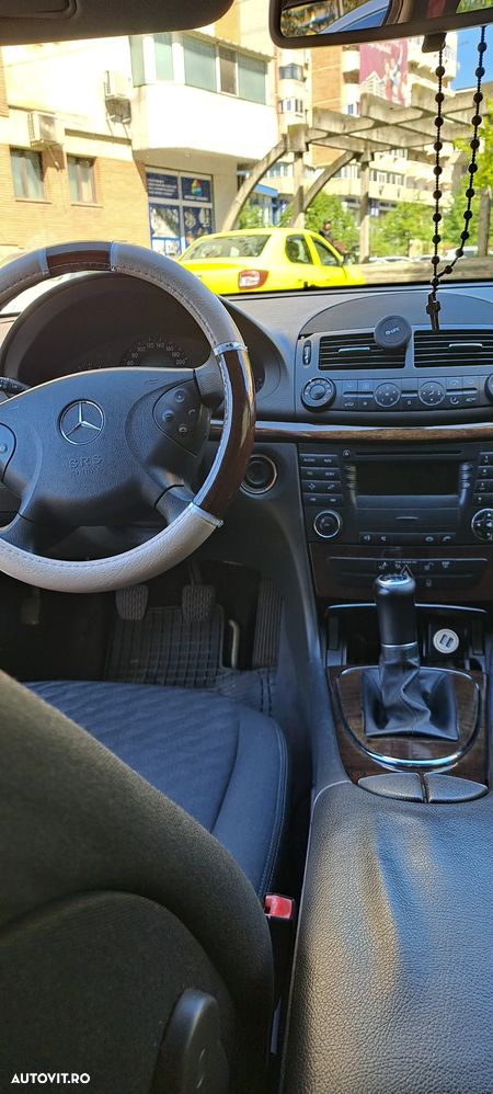 Mercedes-Benz E 200 KOMPRESSOR Classic - 6