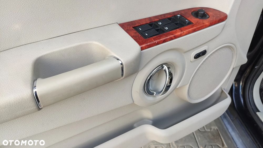 Jeep Commander 5.7 V8 HEMI Automatik Limited - 11