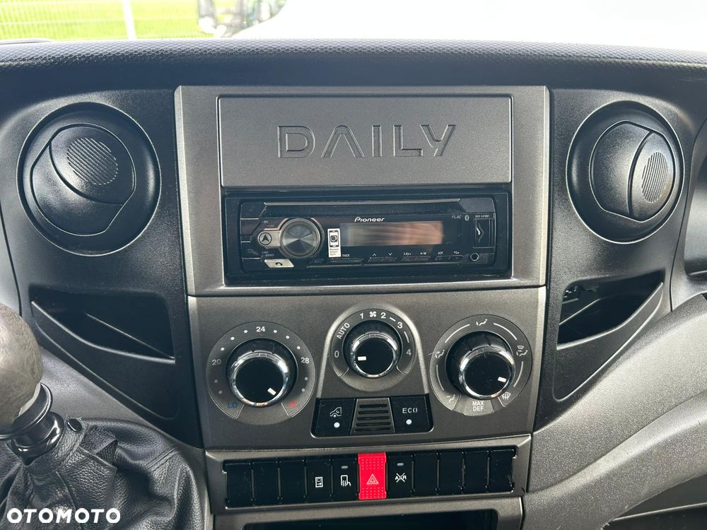 Iveco Daily 40C15 35C15 3.0 HPI Firanka 8 palet + winda 1000kg **Klima**SERWIS**Sprowadzony**2014R** - 13