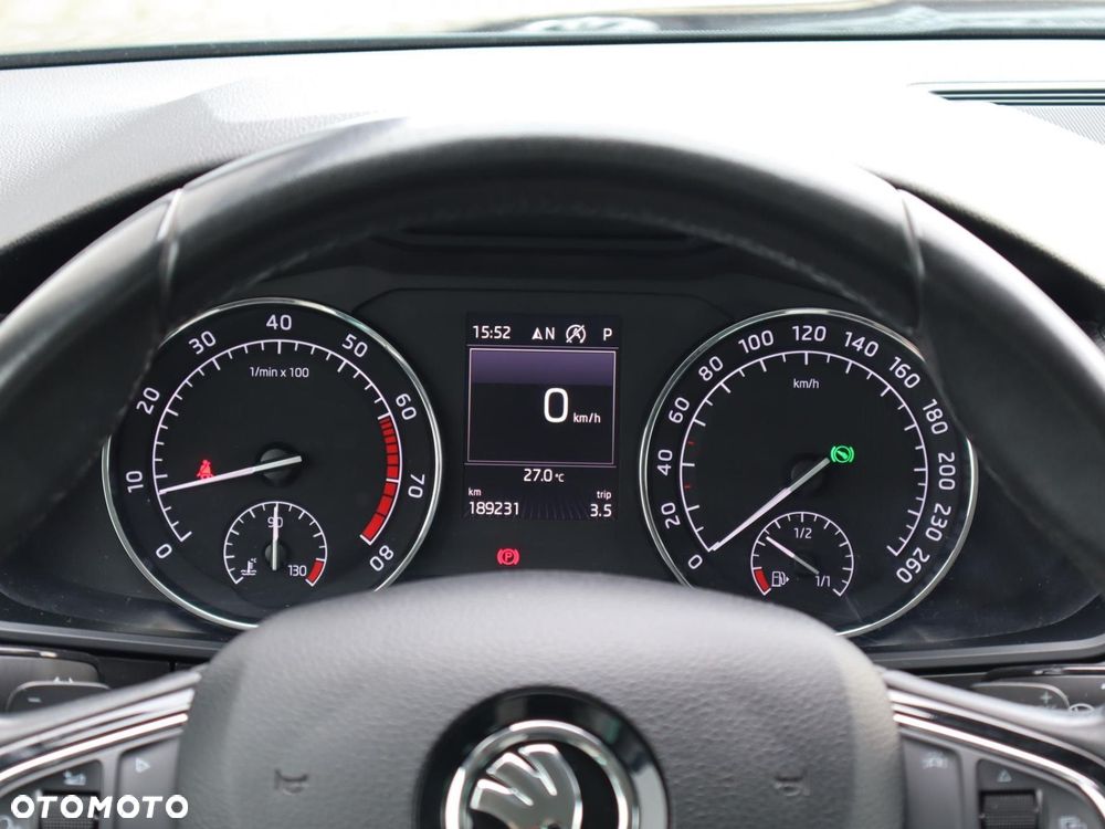 Skoda Superb - 12