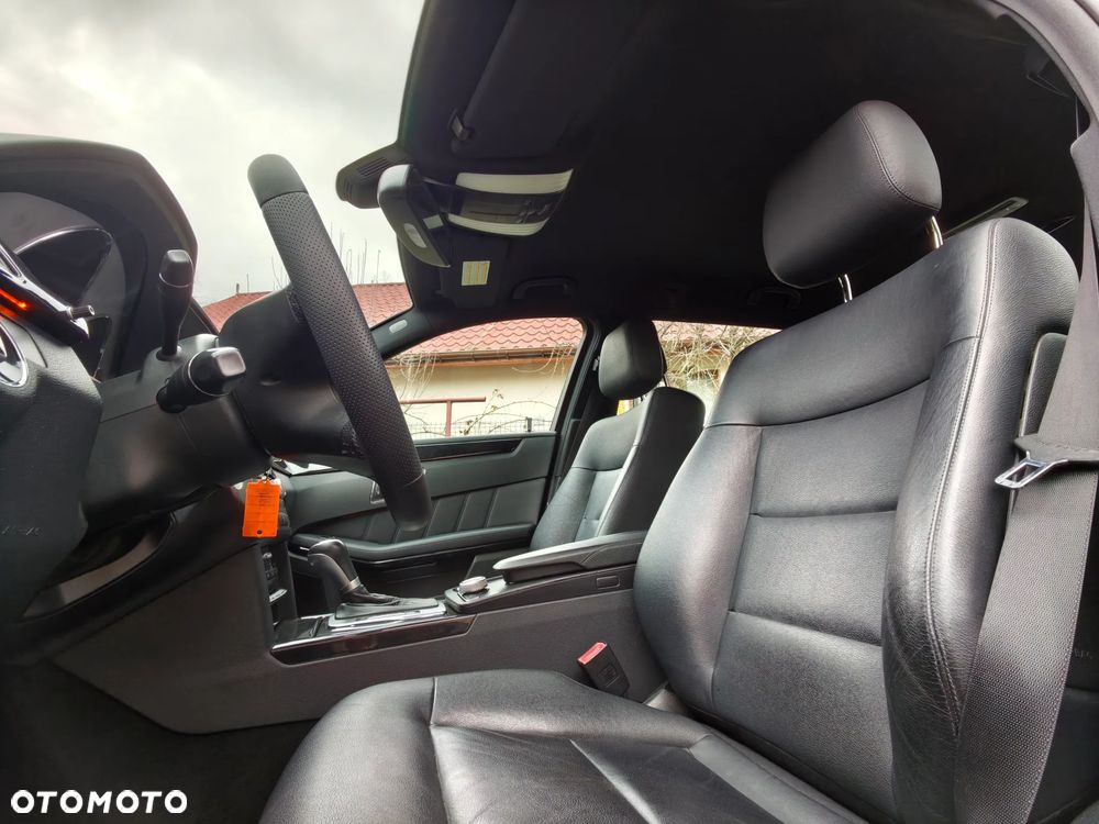 Mercedes-Benz Klasa E - 6