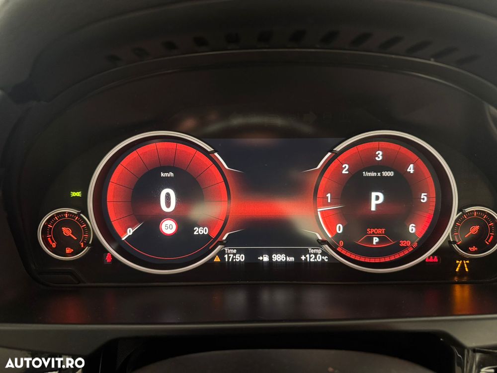 BMW X6 xDrive30d - 16