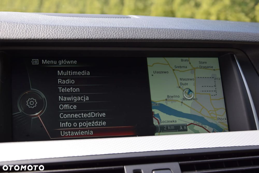 BMW Seria 5 535i Sport-Aut - 26