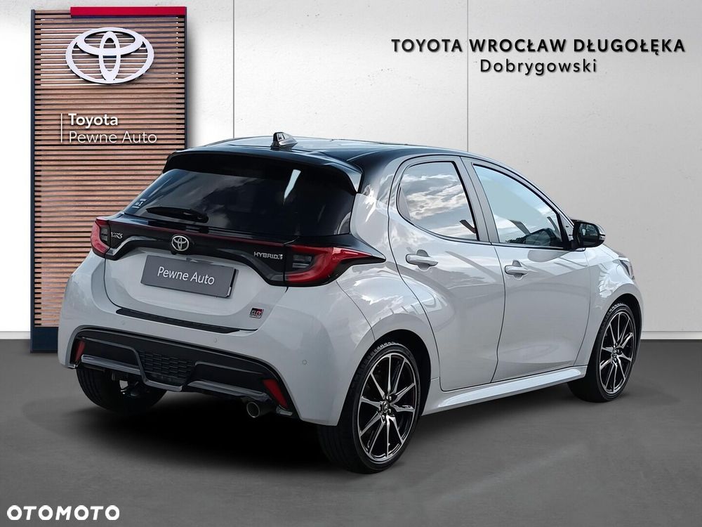 Toyota Yaris - 7