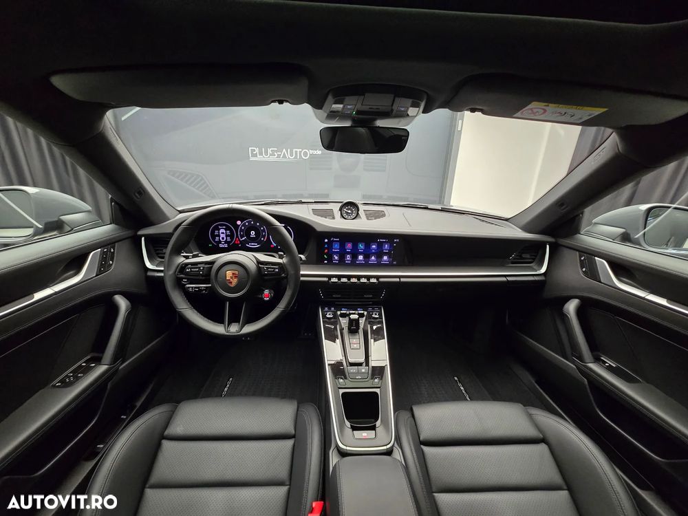 Porsche 911 4S PDK - 9