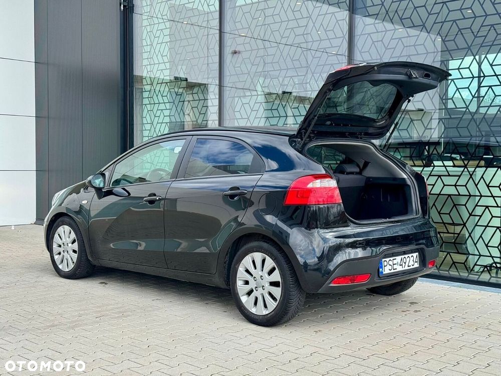 Kia Rio 1.4 M - 29