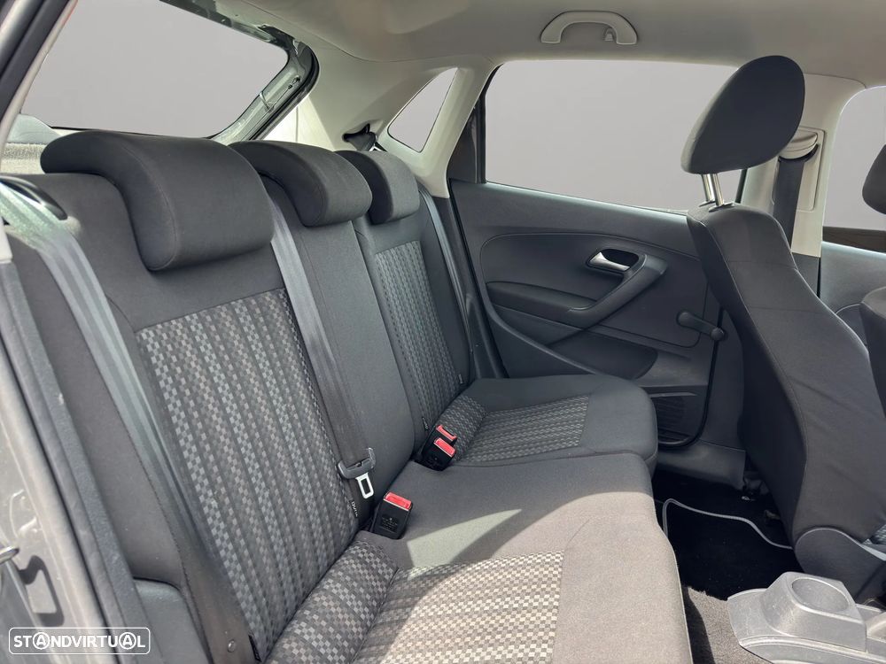 VW Polo 1.0 Trendline - 19