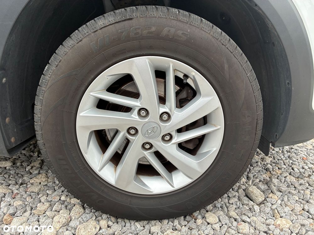 Hyundai Tucson 1.6 GDI BlueDrive Classic 2WD - 13