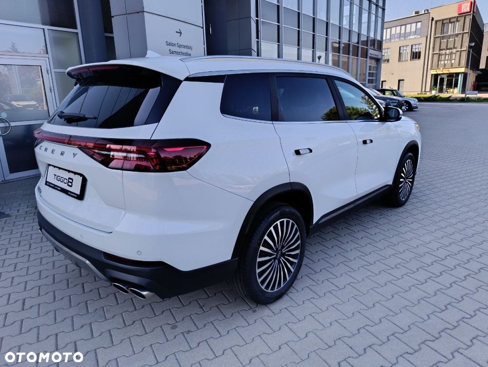 Chery Tiggo 8 1.6 T-GDI Comfort DCT - 8