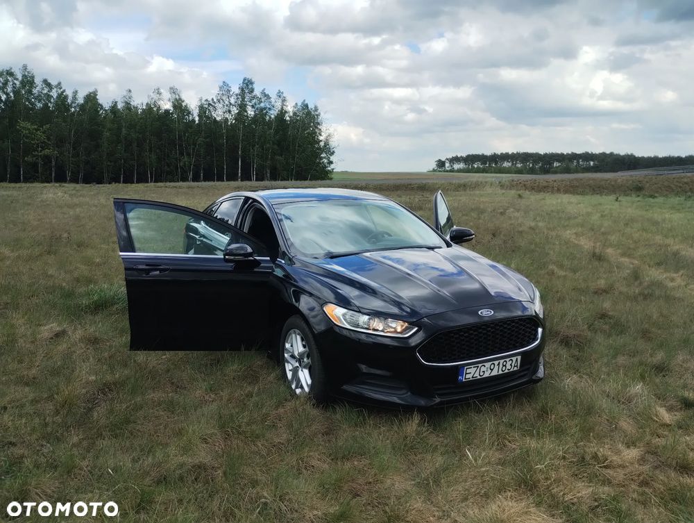Ford Fusion - 22