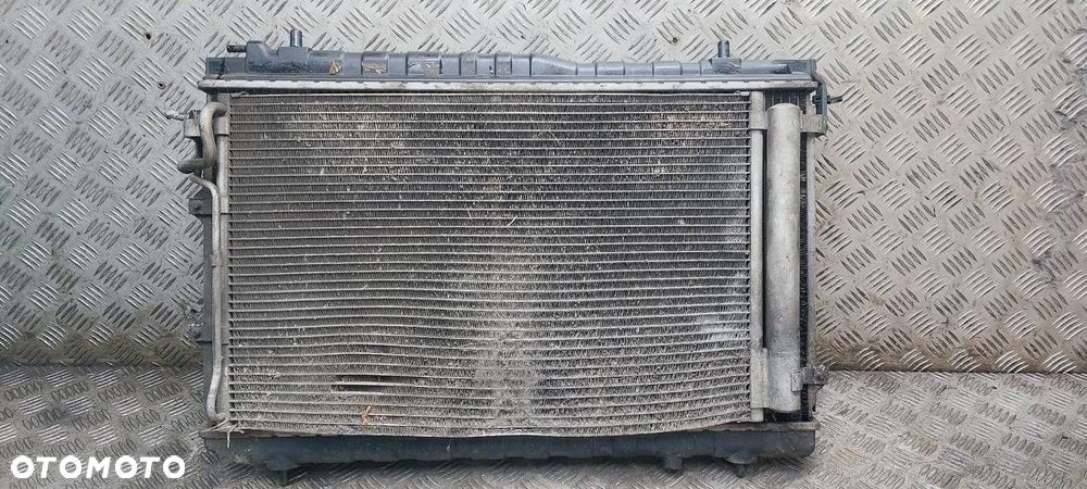 CHŁODNICA WODY + WENTYLATOR KIA CERATO I 2.0 CRDI D4EA 112KM - 2