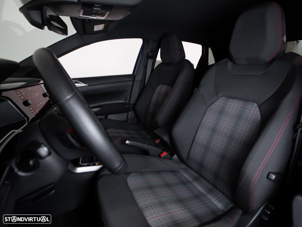 VW Polo 2.0 TSI DSG GTI - 12