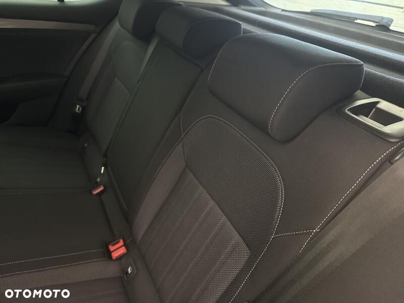 Skoda Superb 2.0 TDI SCR Style DSG - 22