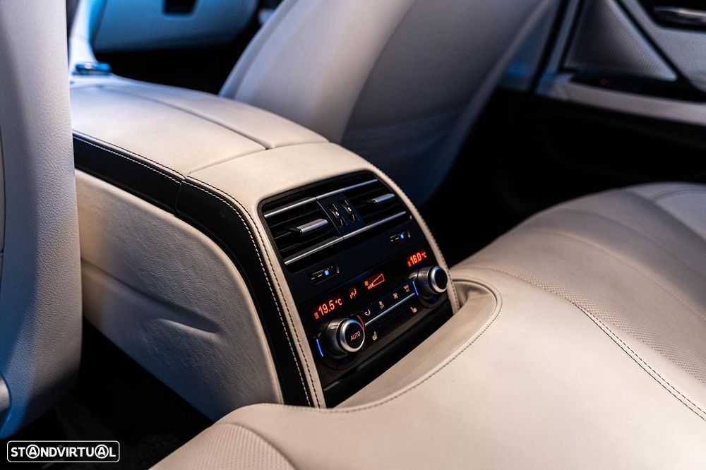 BMW M6 Standard - 40