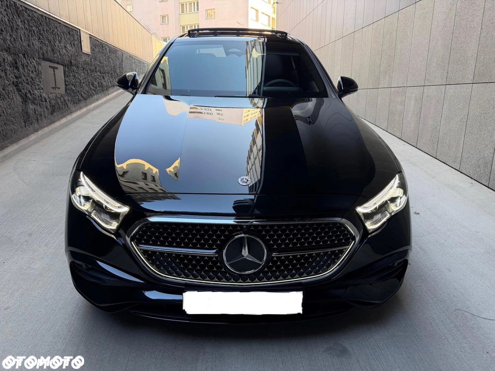 Mercedes-Benz Klasa E 220 d 4-Matic AMG - 22