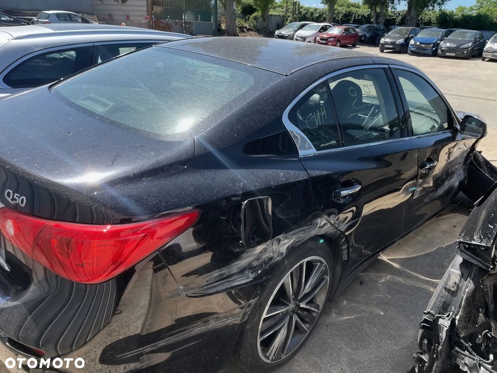 Infiniti Q50 - 8