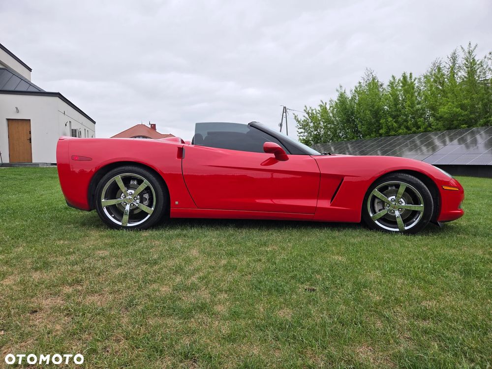 Chevrolet Corvette - 3
