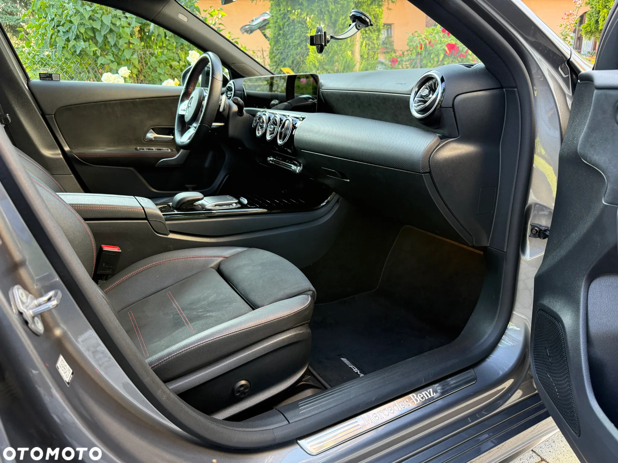 Mercedes-Benz Klasa A 180 AMG Line 7G-DCT - 20