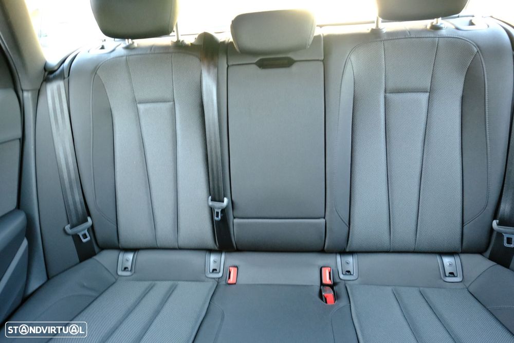 Audi A4 Avant 40 TDI Advanced S tronic - 10