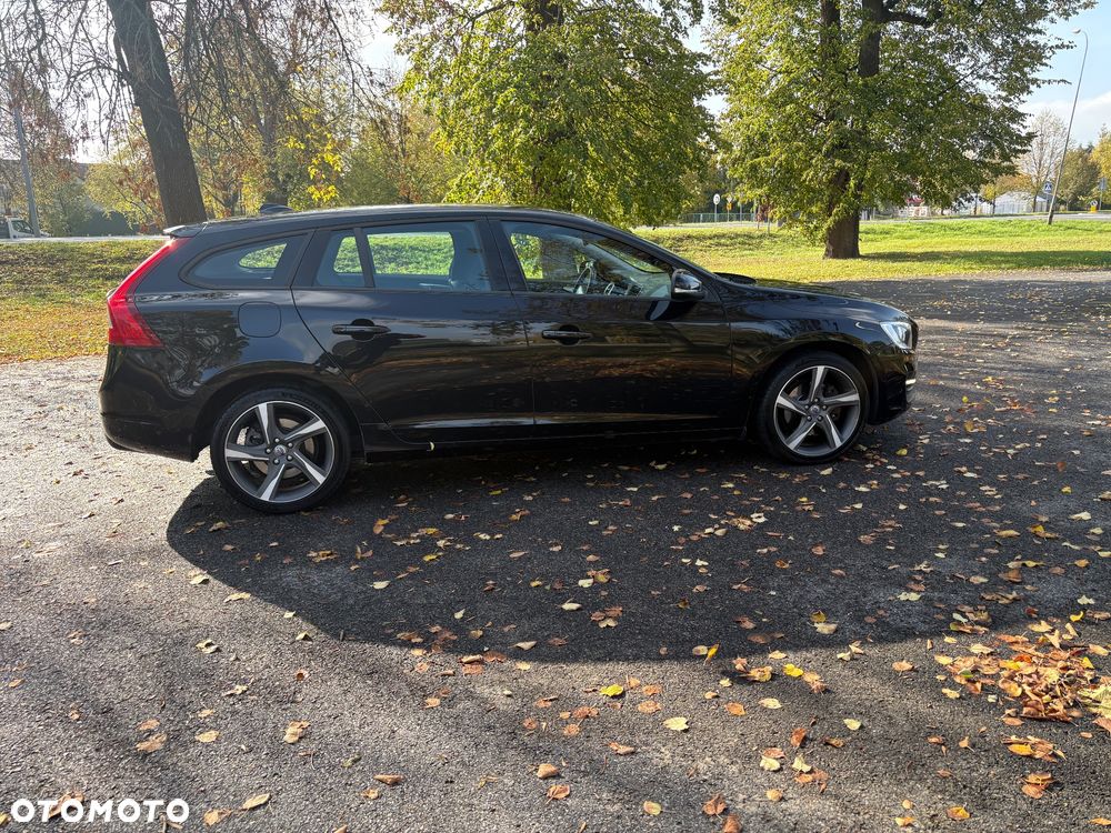 Volvo V60 2013 photo 3