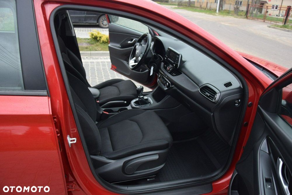 Hyundai i30 1.0 T-GDI YES - 25