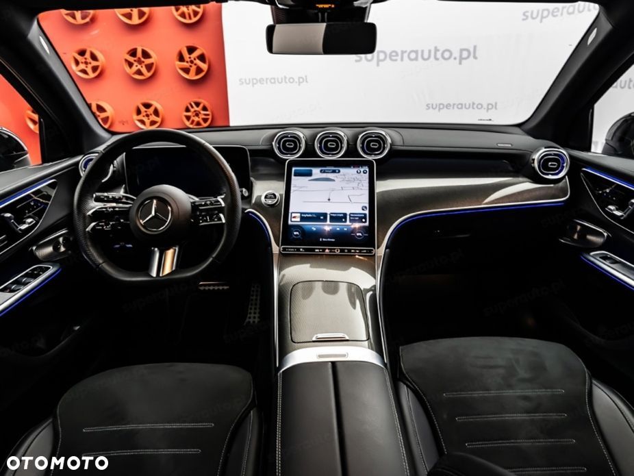 Mercedes-Benz GLC - 12