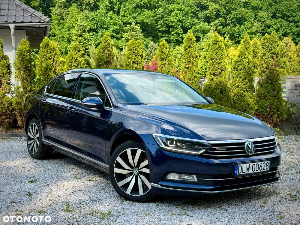 Volkswagen Passat 2.0 TDI 4Mot Elegance DSG - 1