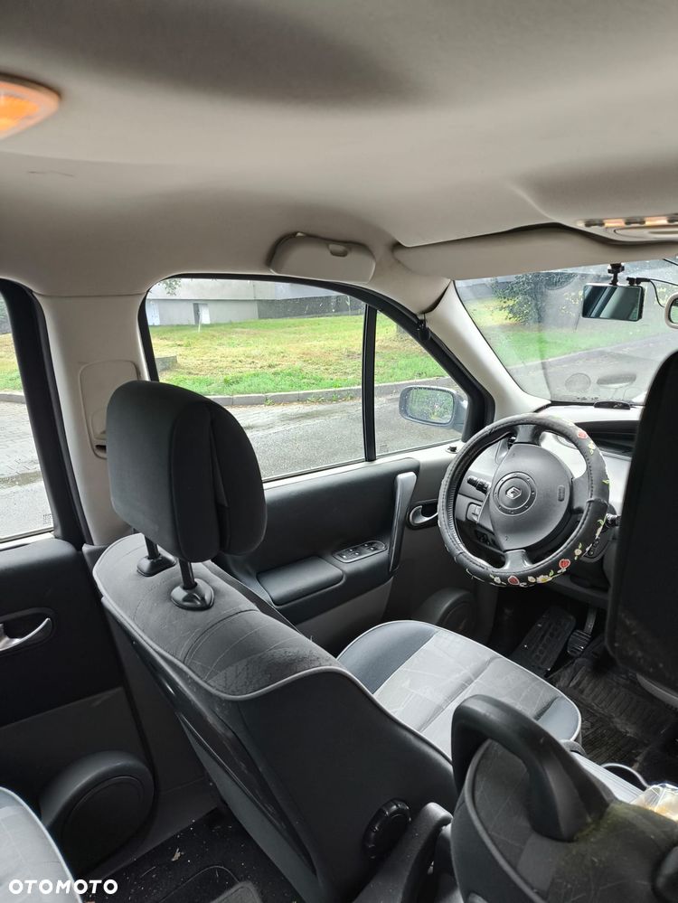 Renault Scenic 1.6 Confort Expression - 11