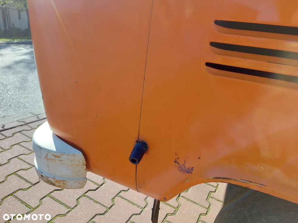 Volkswagen Transporter - 11