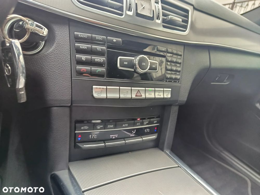 Mercedes-Benz Klasa E 220 CDI 7G-TRONIC Avantgarde - 29