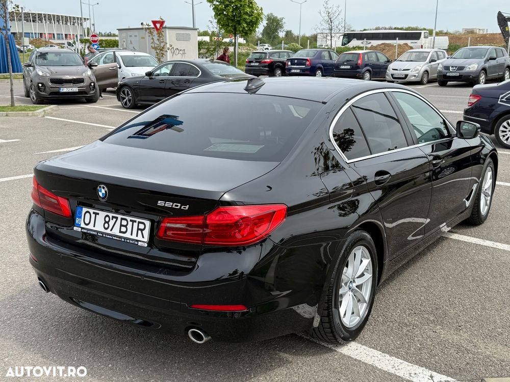 BMW Seria 5 520d AT - 3
