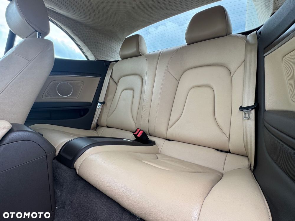 Audi A5 Cabrio - 19