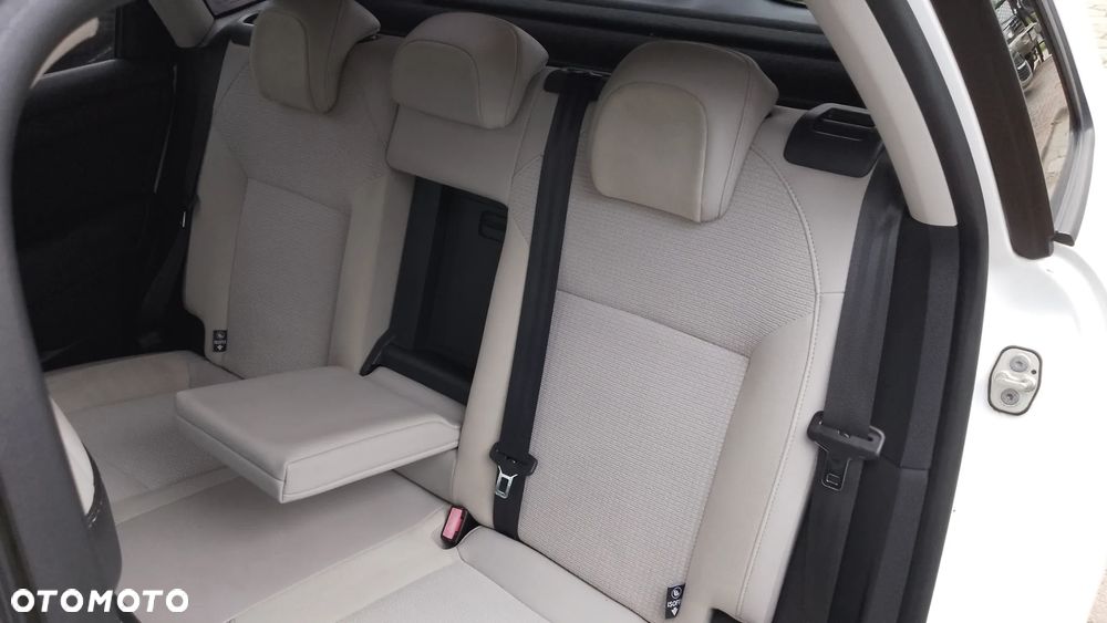 Citroën C4 HDi 90 Selection - 23