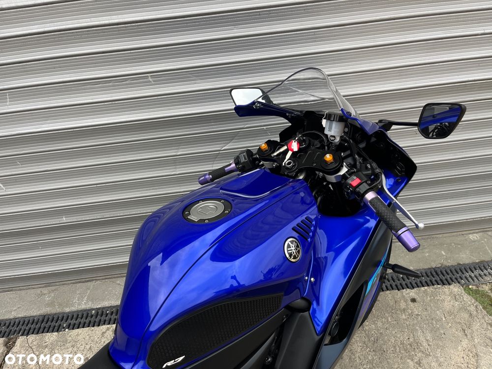 Yamaha YZF - 15