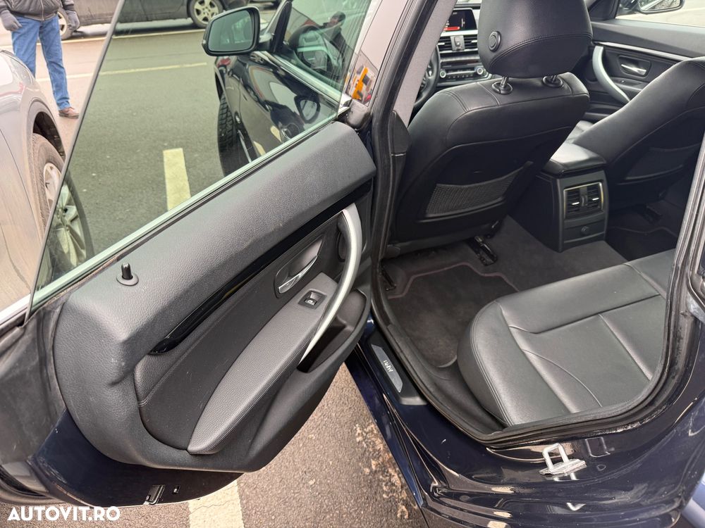 BMW Seria 3 320d Luxury Line - 8