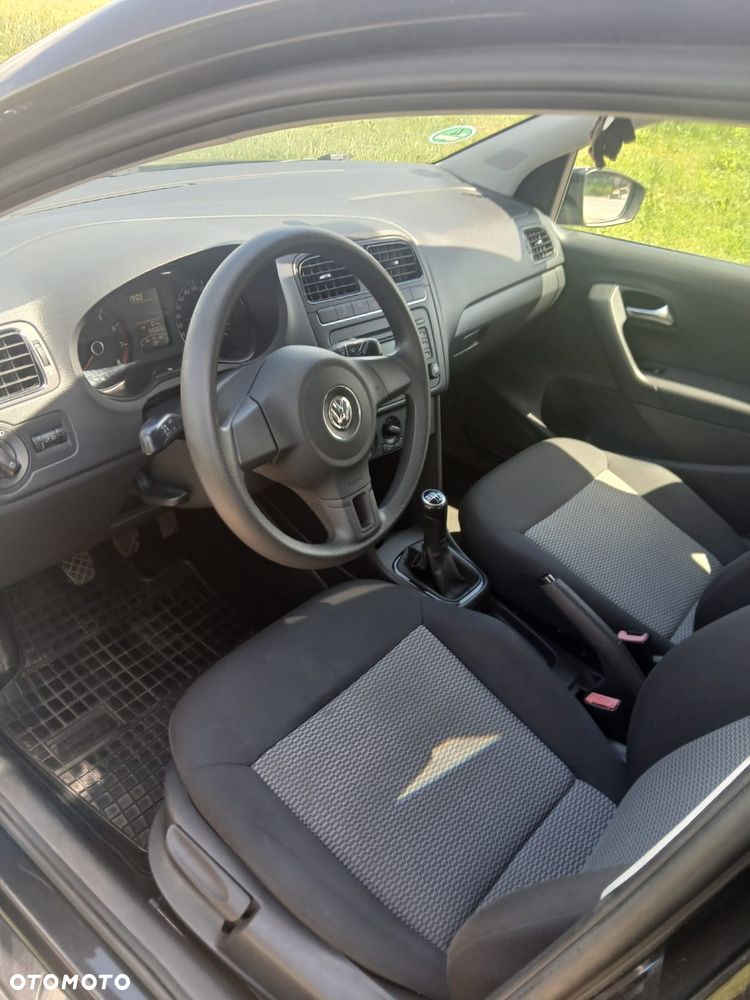 Volkswagen Polo 1.2 MATCH - 5