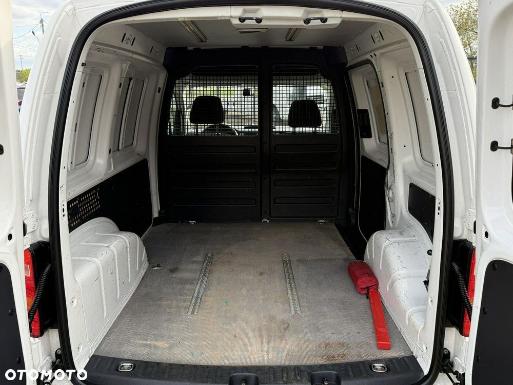 Volkswagen Caddy - 8